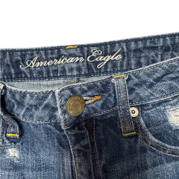 American Eagle Outfitters Dark Blue Jean Shorts - Picture 2 of 3